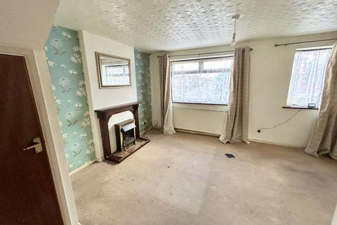 3 bedroom semi-detached house to rent, Sale Lane, Manchester