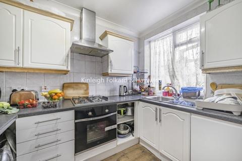 4 bedroom house to rent, Lyveden Road London SW17