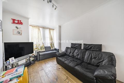 4 bedroom house to rent, Lyveden Road London SW17