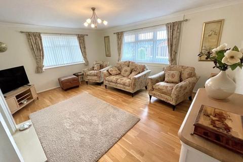 3 bedroom detached bungalow for sale, Southleigh Drive, Wrexham