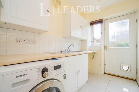 4 bedroom townhouse to rent, Duchess Place, Chester, CH2