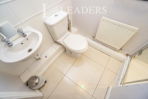 4 bedroom townhouse to rent, Duchess Place, Chester, CH2