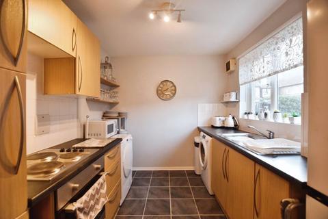 2 bedroom terraced house for sale, Russell Road, Salisbury                                            *VIDEO TOUR*