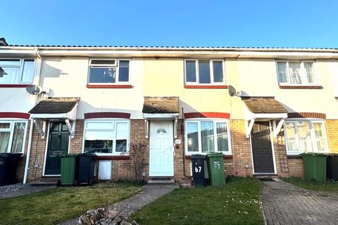 2 bedroom terraced house to rent, Haldon Way, Hereford