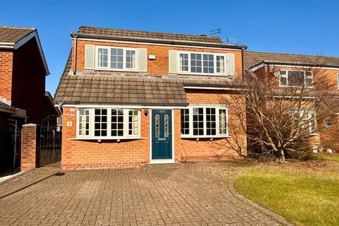 3 bedroom detached house for sale, Vicars Hall Gardens, Manchester M28