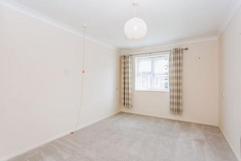 1 bedroom retirement property for sale, Southchurch Rectory Chase, Southend-on-Sea SS2