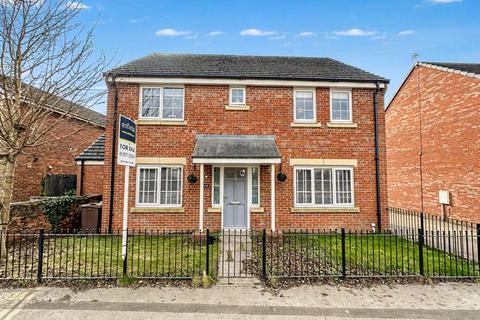 4 bedroom detached house for sale, Carleton Road, Pontefract WF8