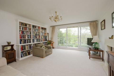 2 bedroom flat for sale, Albany Park Road, Kingston Upon Thames KT2