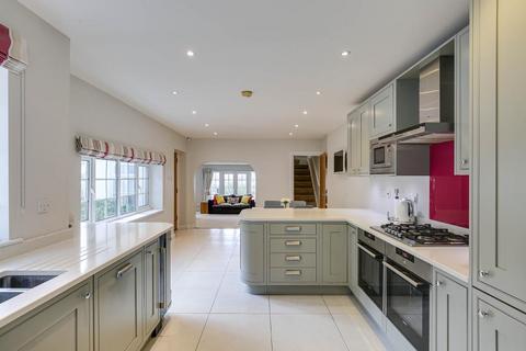 undefined, Park View Road, Woldingham, Surrey, CR3 7DJ