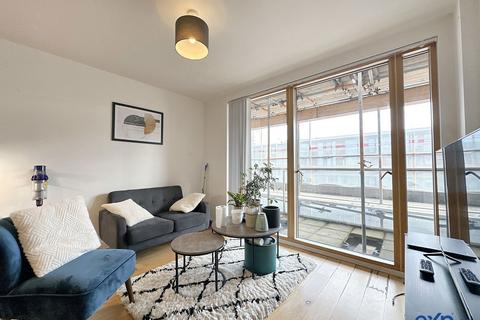 1 bedroom apartment to rent, Crampton Street, London SE17