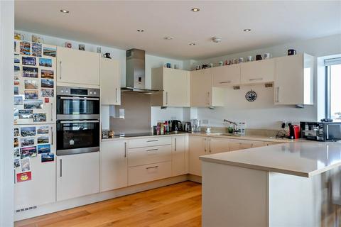 2 bedroom apartment for sale, Kingman Way, Newbury, RG14