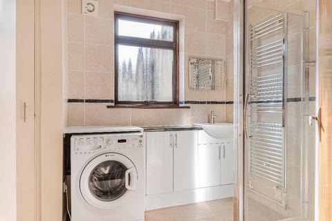 47 Oregon Square, Orpington, BR6 8BH