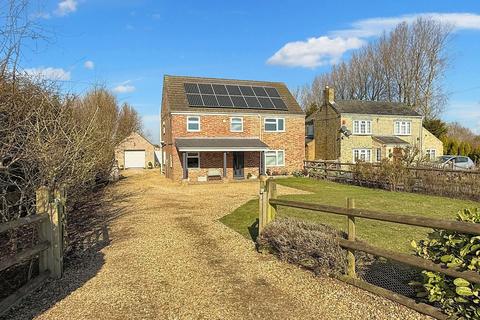 4 bedroom detached house for sale, Main Road, Parson Drove, PE13