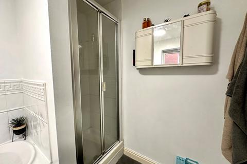 25 Ampleforth Drive, Willenhall, WV13 2LG