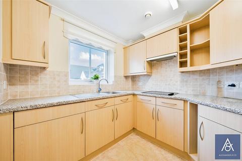 undefined, St Rumbolds Court, Northants NN13