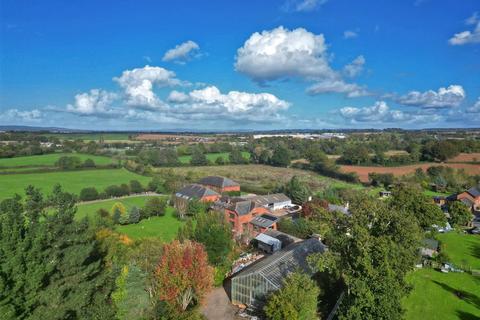 undefined, Clyst St Mary, Exeter