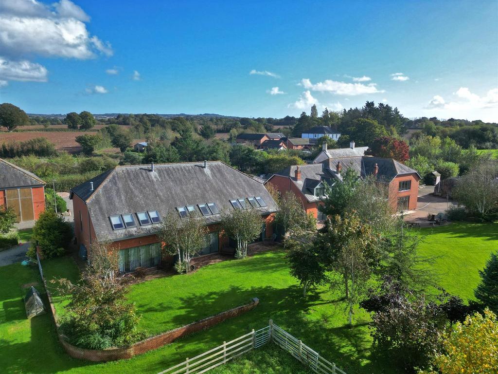 Holiday Cottages