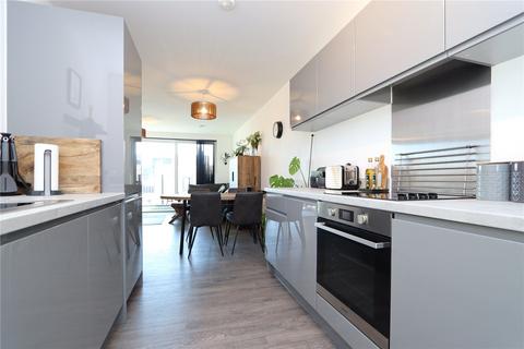 2 bedroom apartment for sale, Canal Street, Campbell Wharf, Milton Keynes, Buckinghamshire, MK9