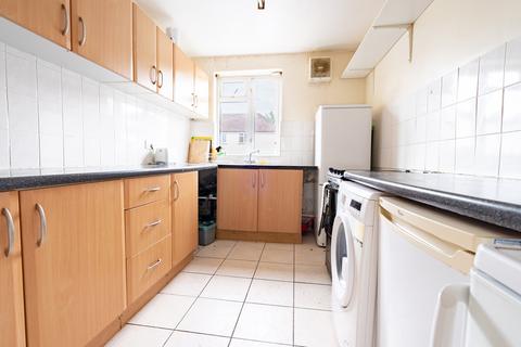 3 bedroom terraced house for sale, Cherry Tree Road, Burton-On-Trent DE15