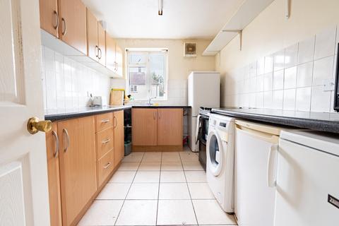 15 Cherry Tree Road, Stapenhill, Burton-on-trent, DE15 9PQ