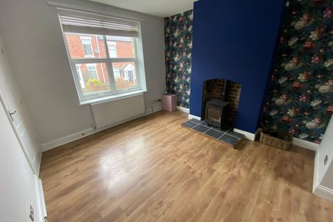 2 bedroom terraced house to rent, Sylvia Terrace, Stanley