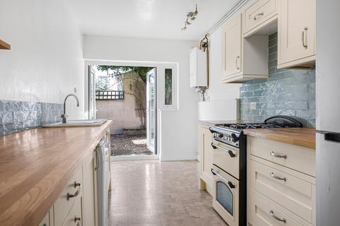 2 bedroom house for sale, Union Street, Cheltenham, Gloucestershire, GL52