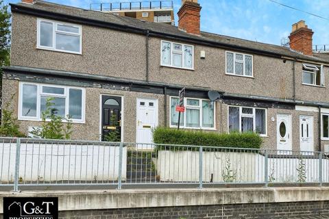 2 bedroom terraced house for sale, The Promenade, Brierley Hill