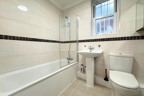 1 bedroom apartment to rent, 10-11 Camberwell Green, London SE5