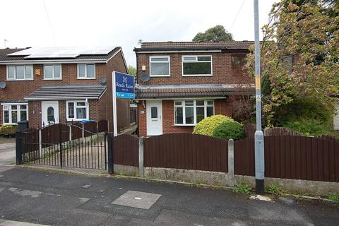 3 bedroom semi-detached house to rent, Sharon Close, Greater Manchester OL7