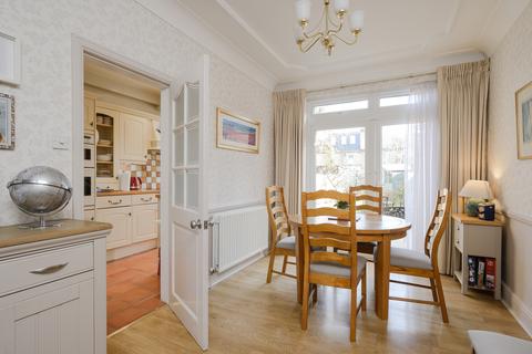 4 bedroom terraced house for sale, Hamilton Road, London SW19