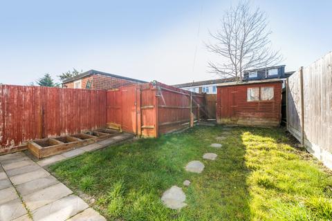 3 bedroom terraced house for sale, Little Cattins, Essex CM19