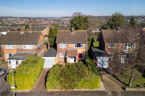 3 bedroom detached house for sale, Shelley Road, Buckinghamshire HP11