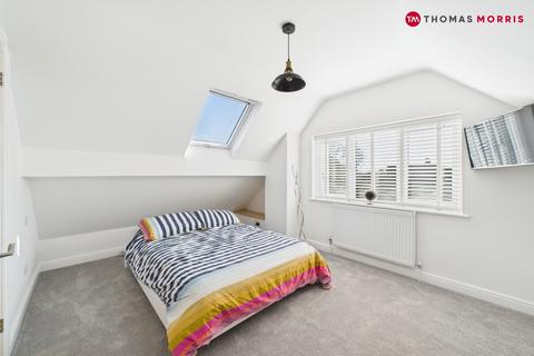 2 Burstellars, St Ives, PE27 3XY