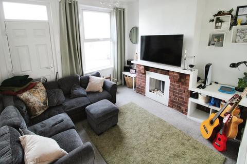 3 bedroom house to rent, Duncombe Street, Sheffield S6