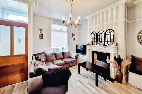 2 bedroom terraced house for sale, Stockport Road, Manchester M34