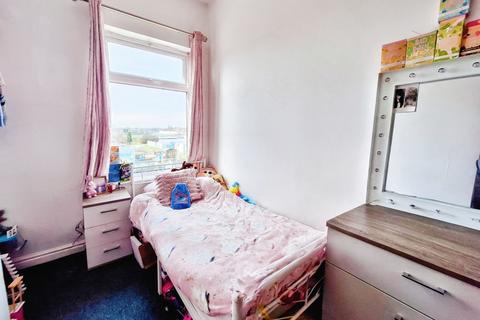 2 bedroom terraced house for sale, Stockport Road, Manchester M34