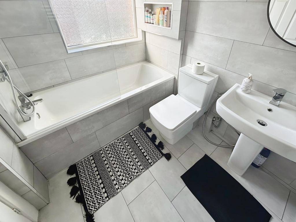 Bathroom/Wc