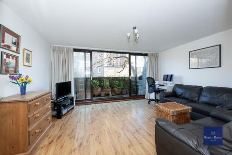 4 bedroom maisonette for sale, Oakey Lane, London SE1