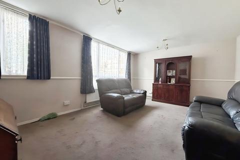 4 bedroom end of terrace house for sale, Philip Street, London E13