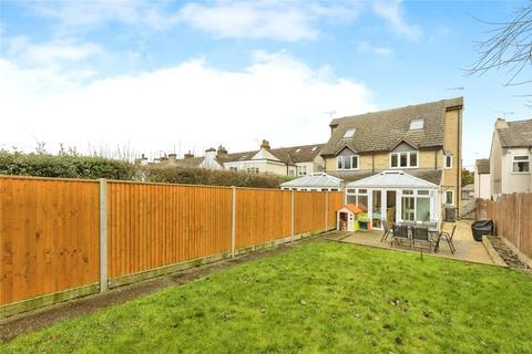 4 bedroom semi-detached house for sale, Essex Road, Kent DA3