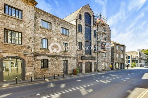 2 bedroom flat to rent, Vauxhall Street, Devon PL4