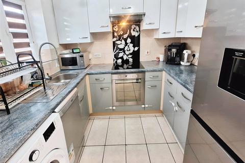 2 bedroom end of terrace house for sale, Ryders Hill Crescent, Warwickshire CV10