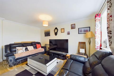 3 bedroom terraced house for sale, Vanguard Chase, Norwich