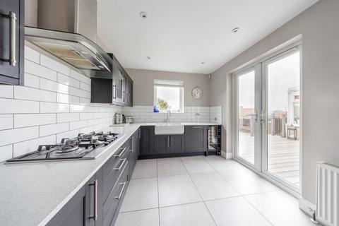 4 bedroom semi-detached house for sale, Ferniehill Road, Edinburgh EH17