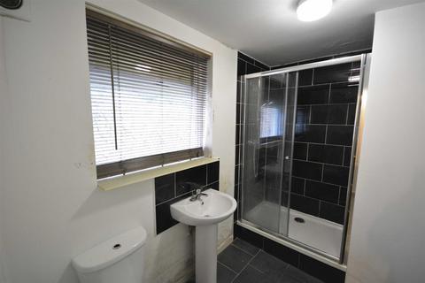 1 bedroom in a house share to rent, Bradford Street, Bolton, BL2 1JS