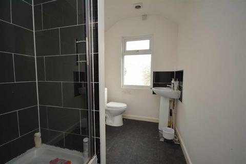 1 bedroom in a house share to rent, Bradford Street, Bolton, BL2 1JS