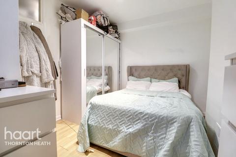 1 bedroom flat for sale, Moffat Road, THORNTON HEATH