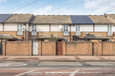 2 bedroom terraced house for sale, Manor Road, London,  E15