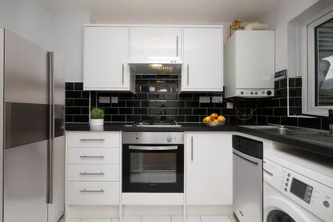 2 bedroom terraced house for sale, Manor Road, London,  E15