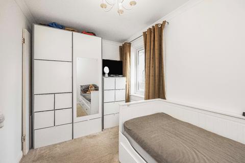 2 bedroom terraced house for sale, Manor Road, London,  E15